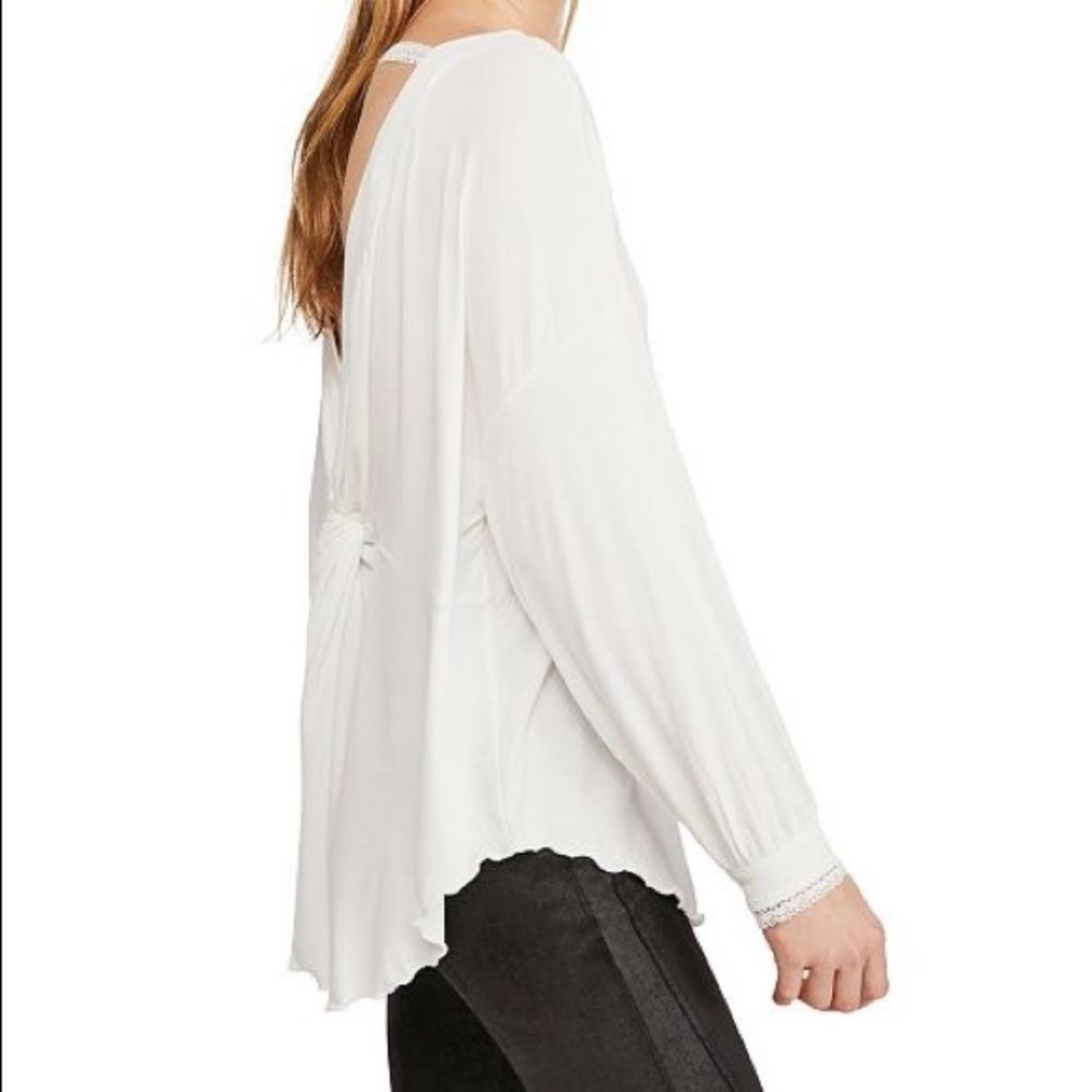 NWT Free People Shimmy Shake Twist Top - Picture 3 of 3